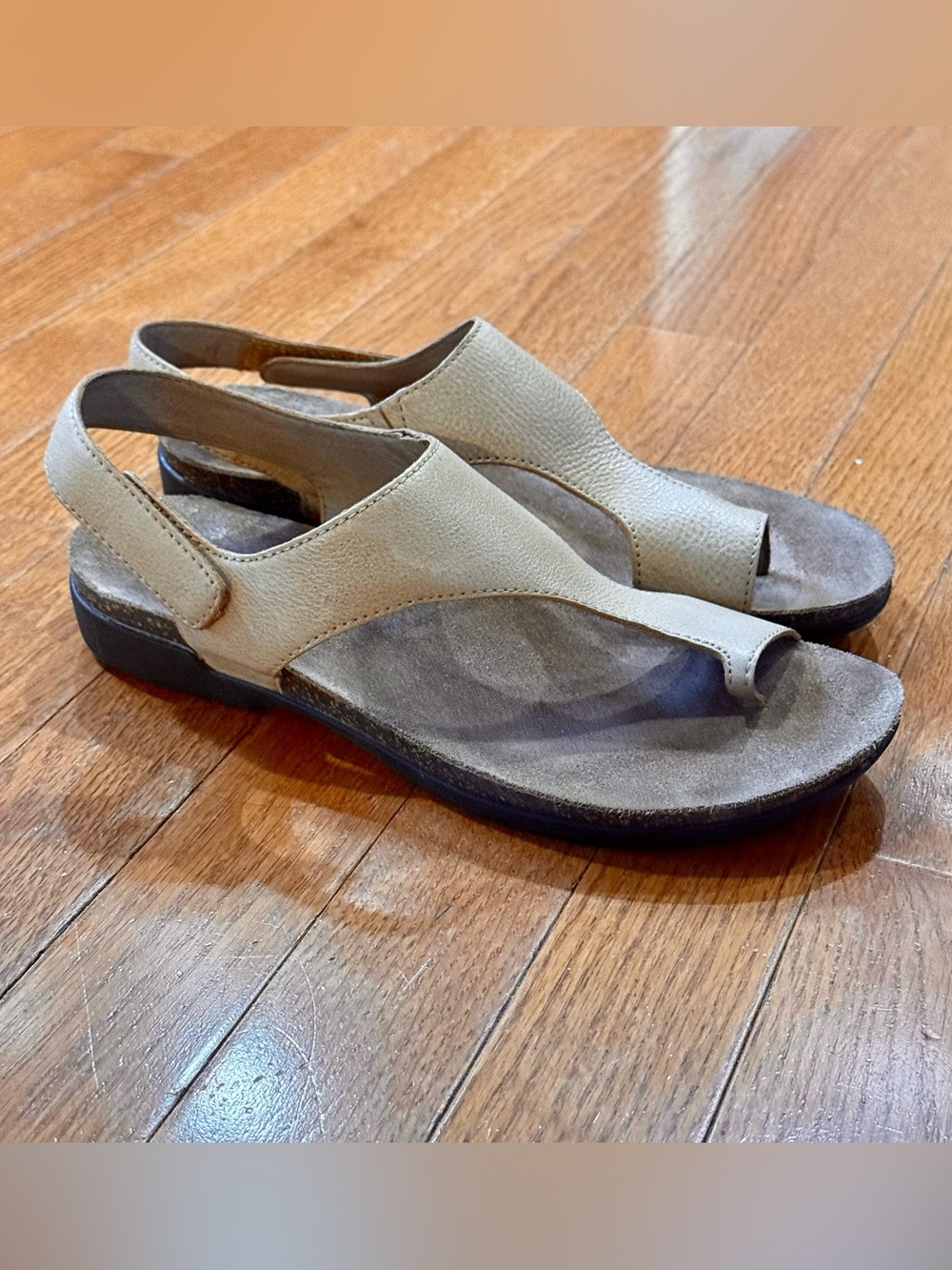 Dansko Women’s 39 8.5-9 Reece Leather Toe Loop Slingback Sandals Comfort Cork